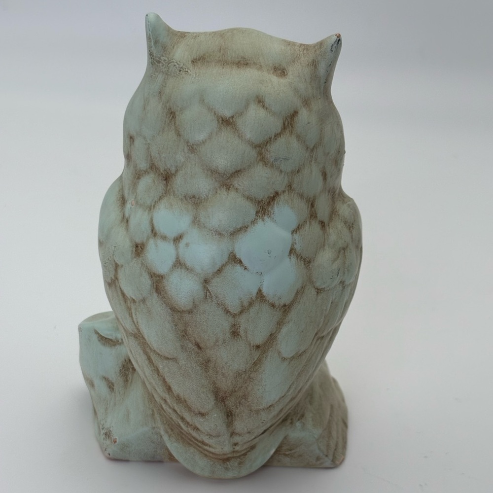 Rustic Vintage Owl Sculpture in Distressed Blue-Green and Brown -Alaskan Clay - Picture 4 of 9
